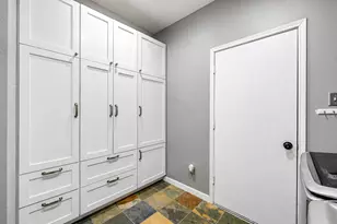 2827 Cottonwood Walk Ct, Spring, TX 77388 - Photo 15