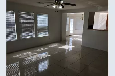 8531 Ashford Green Lane, Houston, TX 77072 - Photo 5