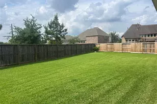 12611 Floral Park Ln, Pearland, TX 77584 - Photo 17