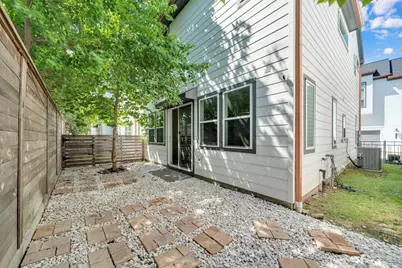 9551 Neuens Road #B, Houston, TX 77080 - Photo 5