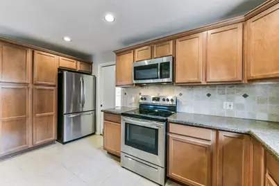 5534 Sanford Road, Houston, TX 77096 - Photo 9