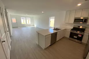 331 Parkin Ct, Conroe, TX 77303 - Photo 3