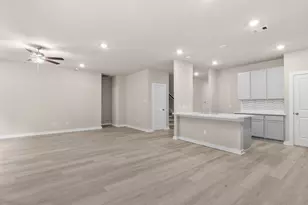 12335 Ridge Top Ct, Conroe, TX 77304 - Photo 7