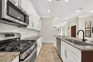 5930 Kiam St, Houston, TX 77007 - Photo 7