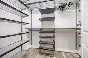 5100 San Felipe St, Houston, TX 77056 - Photo 15