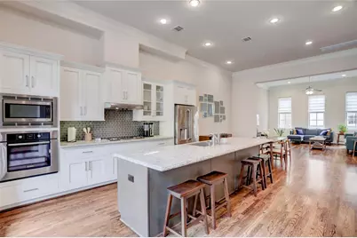 1348 W 25th Street, Houston, TX 77008 - Photo 1