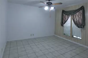 4002 Charriton Dr, Houston, TX 77039 - Photo 3