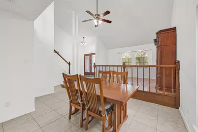 10026 Sageaspen Lane, Houston, TX 77089 - Photo 11