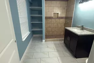 15917 De Zavalla Rd, Channelview, TX 77530 - Photo 13