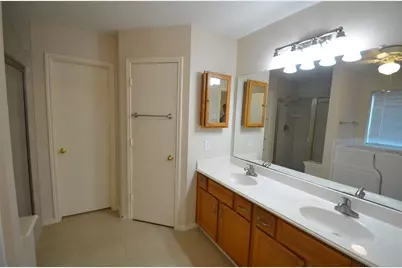 4831 Elkmont Court, Pearland, TX 77584 - Photo 13