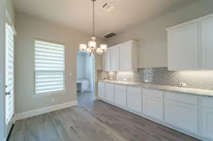 5715 Mogo Creek Ln, Sugar Land, TX 77479 - Photo 13