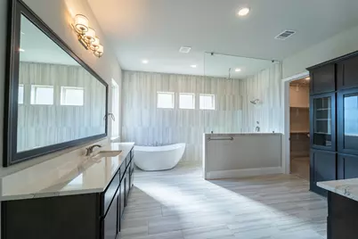 5715 Mogo Creek Lane, Sugar Land, TX 77479 - Photo 17