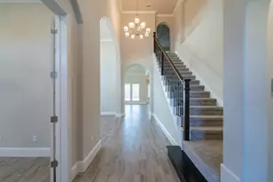5715 Mogo Creek Ln, Sugar Land, TX 77479 - Photo 3