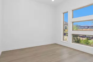 421 Soaring Sparrow Trl, Katy, TX 77493 - Photo 7