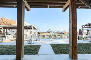 1131 Chapman Point, Crystal Beach, TX 77650 - Photo 5