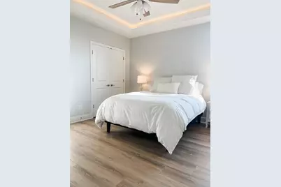 1131 Chapman Point, Crystal Beach, TX 77650 - Photo 17