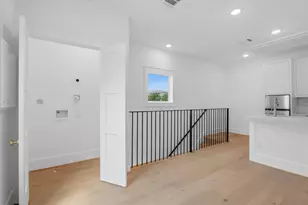 603 E 23rd St, Houston, TX 77008 - Photo 37