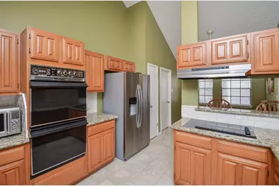 2115 Echo Ridge, Sugar Land, TX 77478 - Photo 3