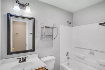 9022 Durham Manor Lane, Houston, TX 77075 - Photo 17