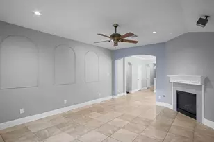 9022 Durham Manor Ln, Houston, TX 77075 - Photo 9