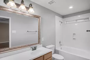 9022 Durham Manor Ln, Houston, TX 77075 - Photo 15