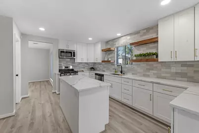 802 Lake Villa Drive, Seabrook, TX 77586 - Photo 15