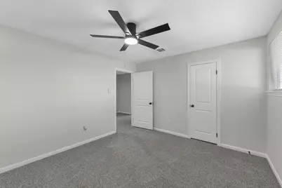802 Lake Villa Drive, Seabrook, TX 77586 - Photo 45
