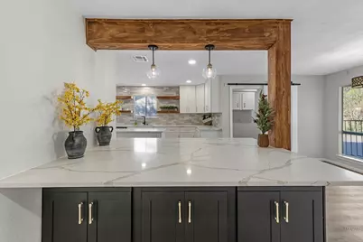 802 Lake Villa Drive, Seabrook, TX 77586 - Photo 19