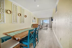 7000 Seawall Blvd, Galveston, TX 77551 - Photo 9