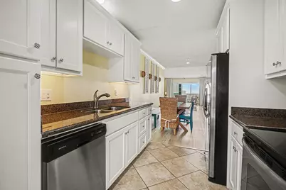 7000 Seawall Boulevard #1038, Galveston, TX 77551 - Photo 13