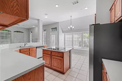 215 Bristol Bend Circle, Spring, TX 77382 - Photo 7