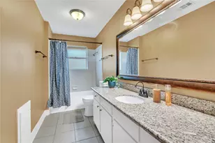 605 S Heather Ln, Friendswood, TX 77546 - Photo 23