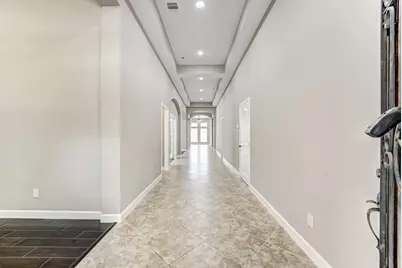 6027 Falling Briar Lane, Sugar Land, TX 77479 - Photo 7