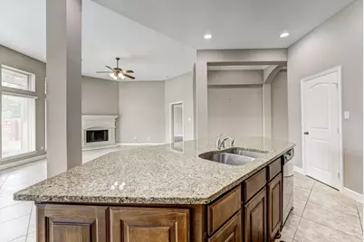 6027 Falling Briar Lane, Sugar Land, TX 77479 - Photo 23