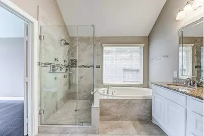 6027 Falling Briar Lane, Sugar Land, TX 77479 - Photo 35