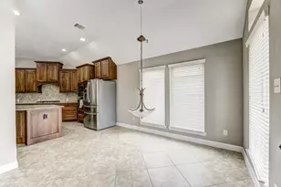 6027 Falling Briar Lane, Sugar Land, TX 77479 - Photo 13