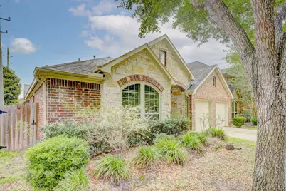 6027 Falling Briar Lane, Sugar Land, TX 77479 - Photo 5