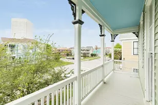 406 17th St, Galveston, TX 77550 - Photo 3
