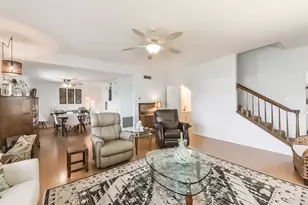 1236 Sailfish St, Bayou Vista, TX 77563 - Photo 7