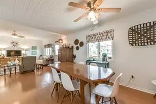 1236 Sailfish St, Bayou Vista, TX 77563 - Photo 11