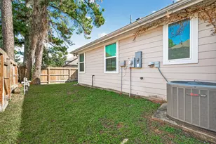 2026 Que Manor Dr, Houston, TX 77090 - Photo 43