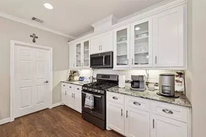 2026 Que Manor Drive, Houston, TX 77090 - Photo 23
