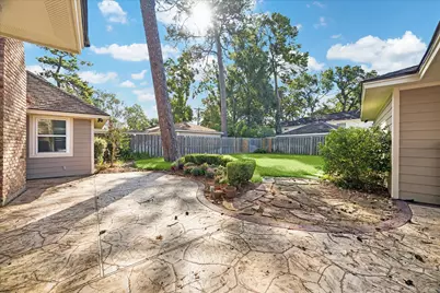 13811 Woodthorpe Lane, Houston, TX 77079 - Photo 29