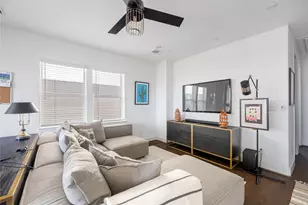 2719 Maxroy St, Houston, TX 77007 - Photo 31