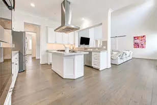2330 Wyndam Heights Ln, Houston, TX 77077 - Photo 27