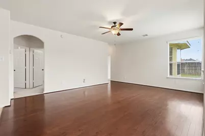 1911 Vale Brook Drive, Spring, TX 77373 - Photo 11