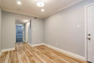 12633 Memorial Dr, Houston, TX 77024 - Photo 13