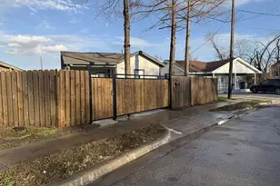 1620 Sam Wilson St, Houston, TX 77020 - Photo 7