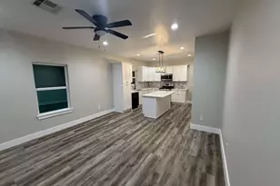 1620 Sam Wilson St, Houston, TX 77020 - Photo 11