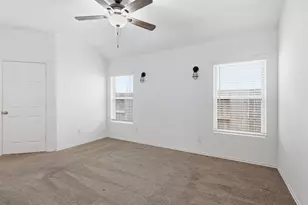 1223 Blue Hazel Ct, Pinehurst, TX 77362 - Photo 9